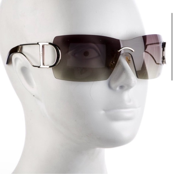 Christian Dior shield gradient sunglasses with box⭐️ - Picture 3 of 11